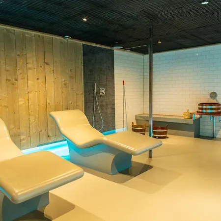 Marina Strandbad Inseltraum Mit Zaun Haus Nr 83 Olburgen