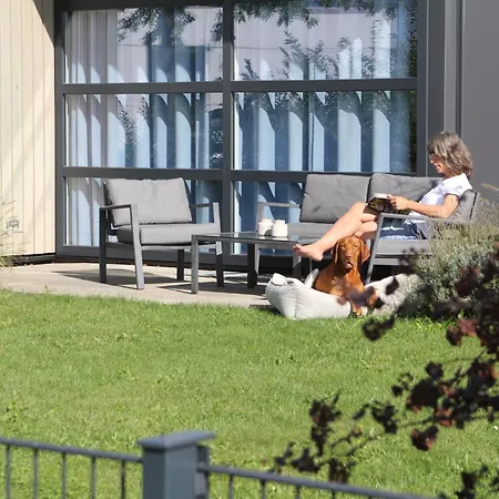 Marina Strandbad Inseltraum Mit Zaun Haus Nr 83 Semesterbostad Olburgen