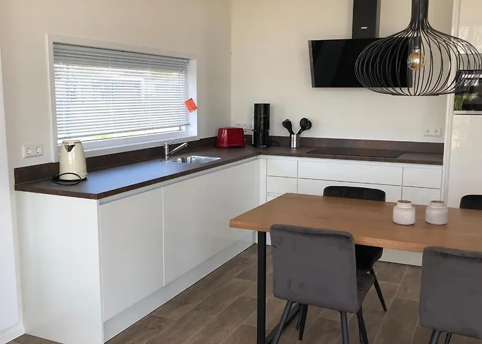 Marina Strandbad Inseltraum Mit Zaun Haus Nr 83 Semesterbostad